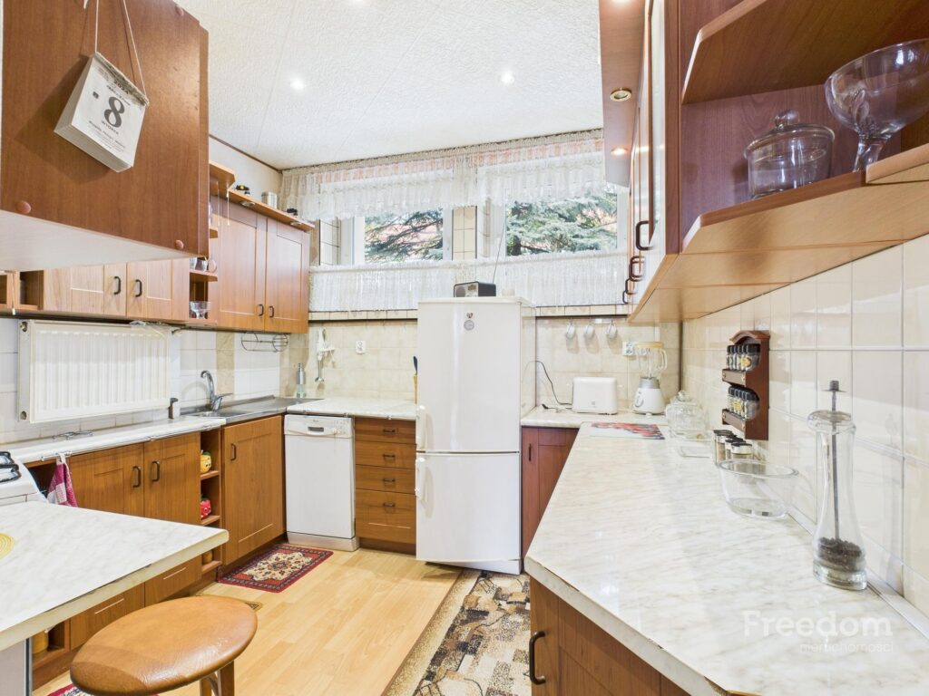 Mieszkanie z garażem na sprzedaż, ul. Roosevelta - zdjęcie 1