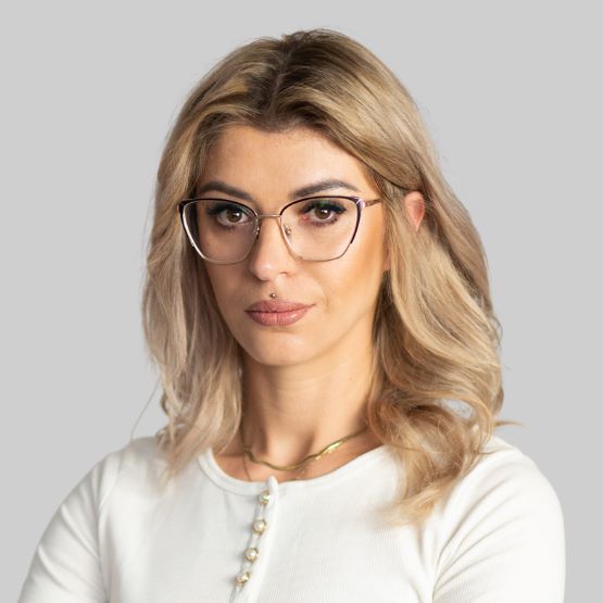 Karina Gębka-Kasprzycka - Agent Nieruchomości - Freedom