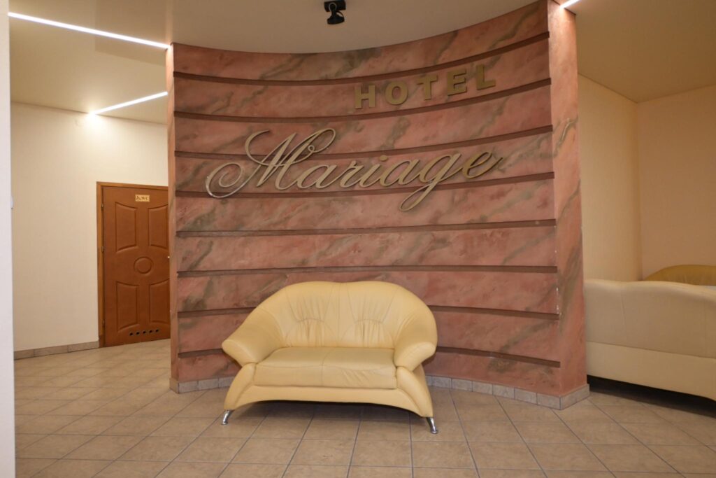 Wyjątkowy budynek z potencjałem, gotowy biznes! - zdjęcie 19