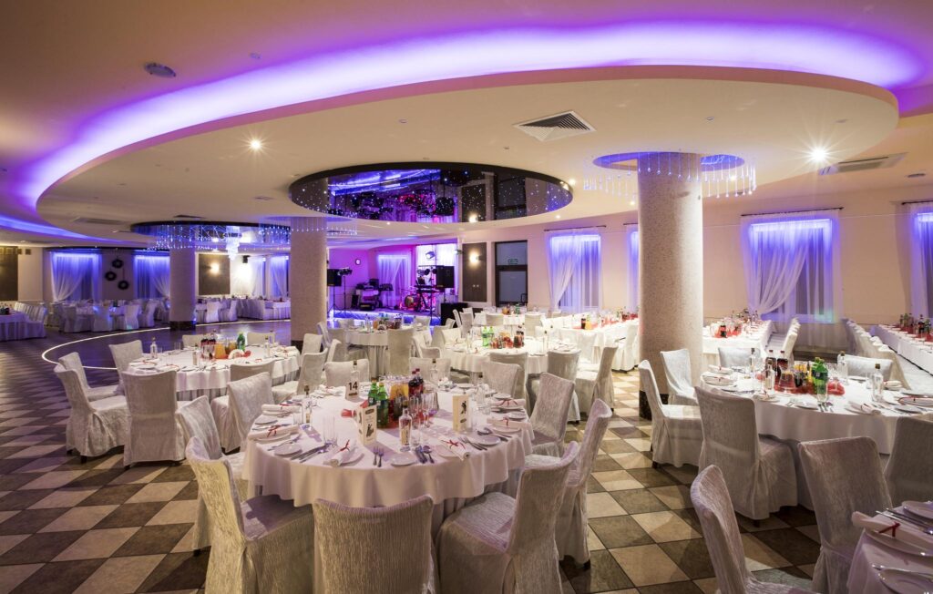 Wyjątkowy budynek z potencjałem, gotowy biznes! - zdjęcie 6