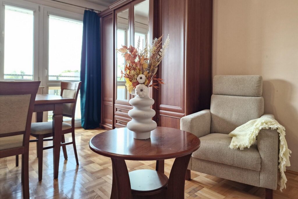 3 pokojowe mieszkanie - cena do negocjacji - zdjęcie 3