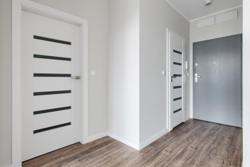 Nowoczesne mieszkanie z dużym tarasem - zdjęcie 13