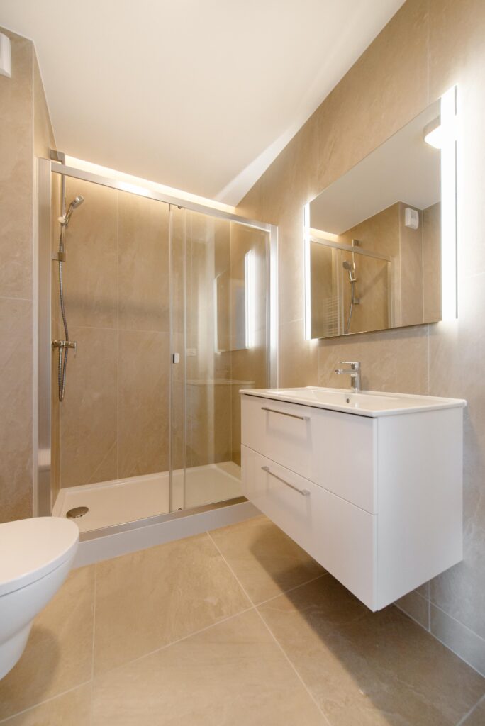 Nowoczesne mieszkanie z dużym tarasem - zdjęcie 15