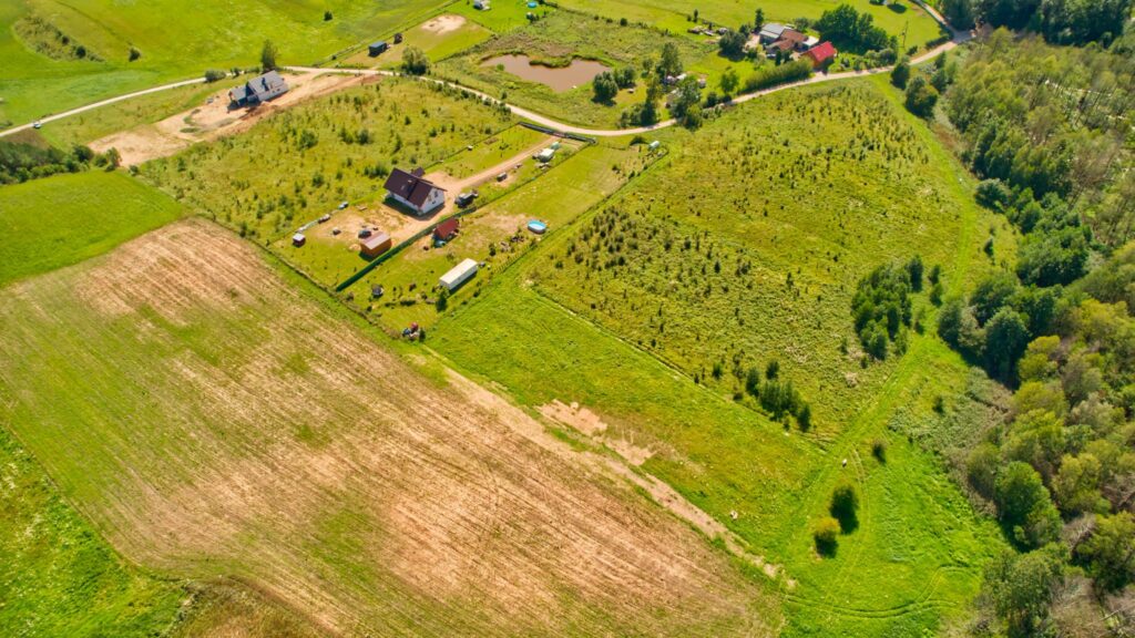 Budowlana działka 1000 m² blisko Ełku - zdjęcie 8