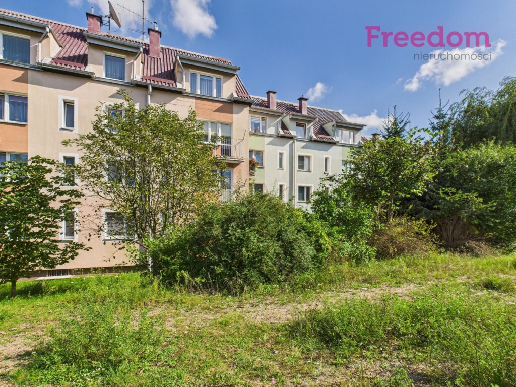 Gotowe do zamieszkania w spokojnej okolicy - zdjęcie 16