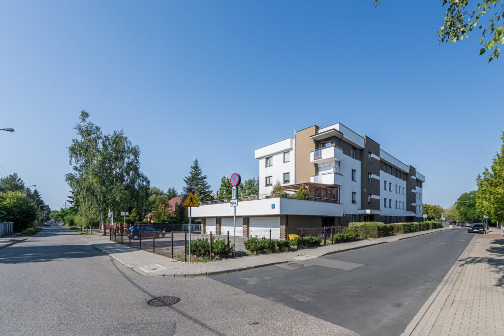 Do wynajęcia 2-pokojowe mieszkanie z balkonem - zdjęcie 2