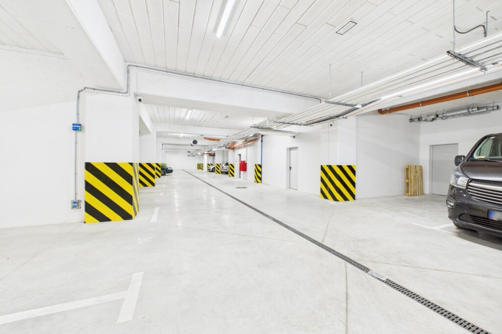 Przestronne 3-pokojowe mieszkanie z garażem - zdjęcie 29