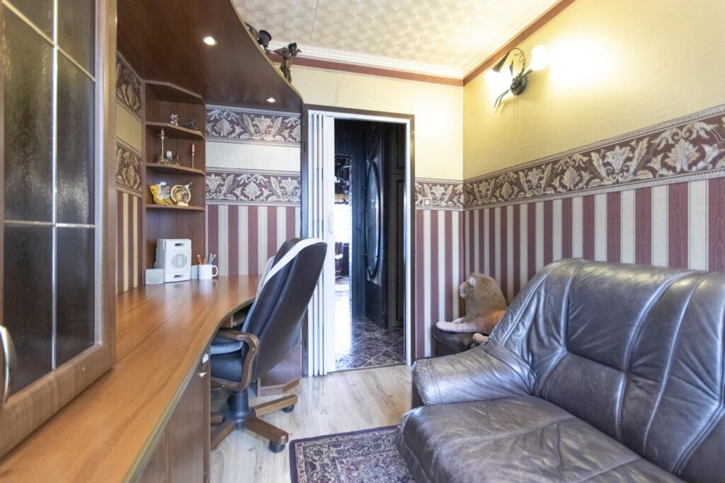 Mieszkanie z widokiem na panoramę miasta i góry - zdjęcie 12