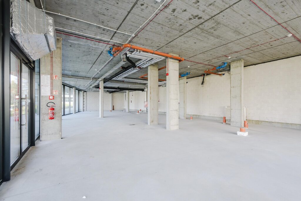 Marina Iława lokal usługowy nad brzegiem Jezioraka - zdjęcie 8