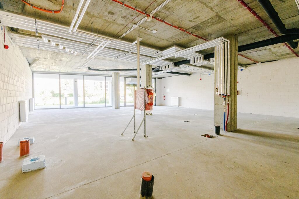 Marina Iława lokal usługowy nad brzegiem Jezioraka - zdjęcie 7