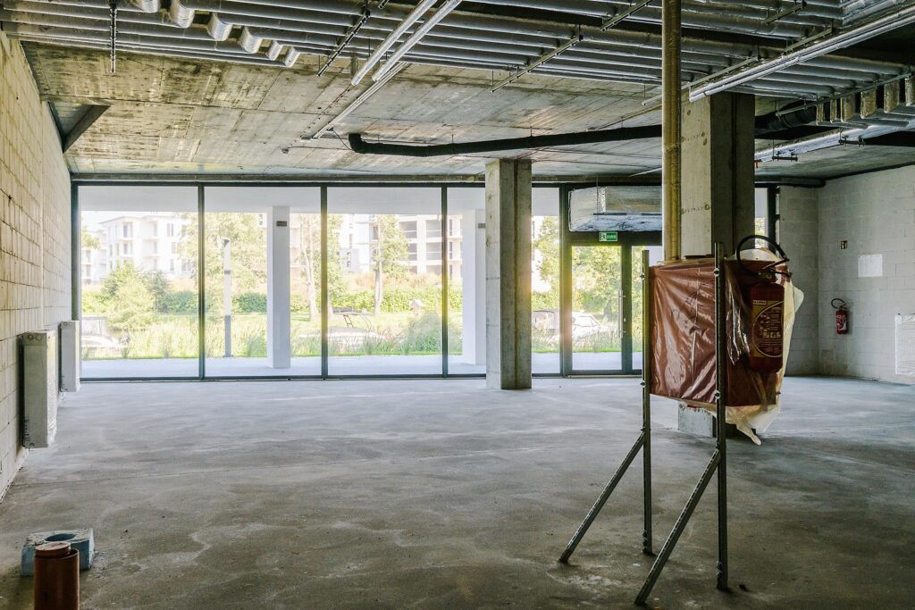 Marina Iława lokal usługowy nad brzegiem Jezioraka - zdjęcie 5