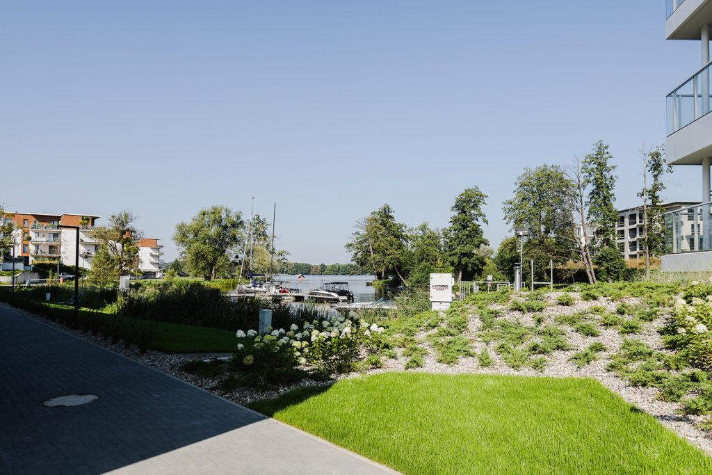 Marina Iława lokal usługowy nad brzegiem Jezioraka - zdjęcie 9