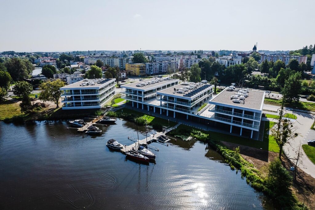 Marina Iława lokal usługowy nad brzegiem Jezioraka - zdjęcie 2