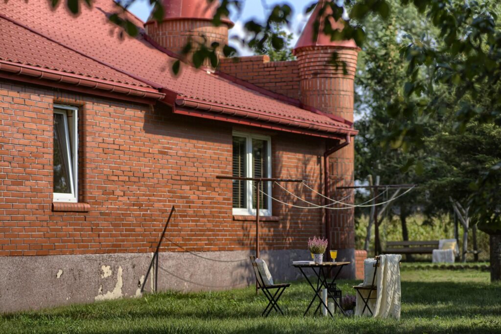 Wyjątkowa posiadłość z klimatem - zdjęcie 49