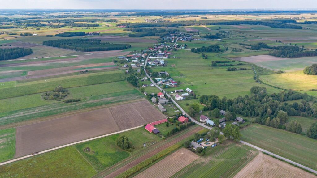 Wyjątkowa posiadłość z klimatem - zdjęcie 55