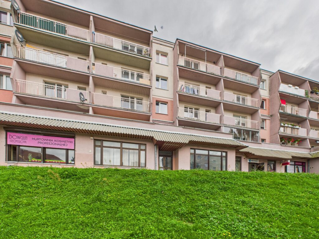 Lokal użytkowy 178,5 m² – Olsztyn, ul. Janowicza - zdjęcie 1