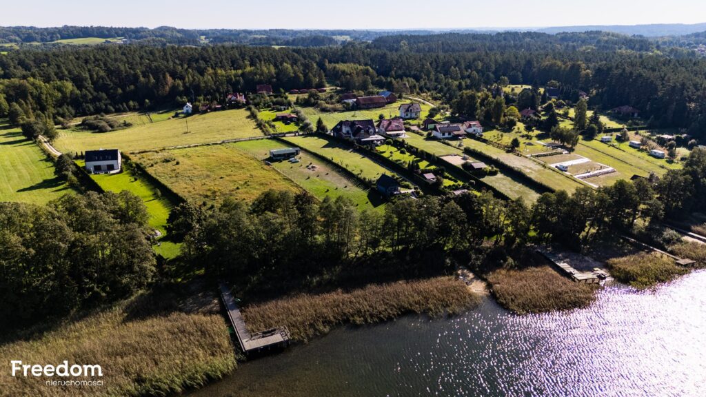 Działka z linią brzegową pod budowę domu - zdjęcie 4