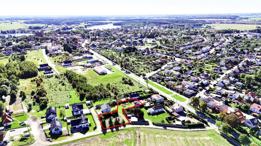 Domek z ogrodem i stawem w Suszu na sprzedaż - zdjęcie 11