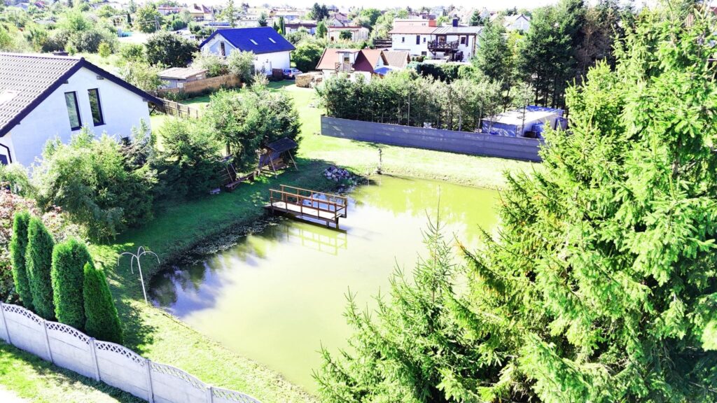 Domek z ogrodem i stawem w Suszu na sprzedaż - zdjęcie 6