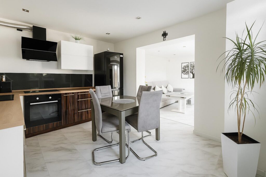 Dwa piękne domy na urokliwej działce - zdjęcie 19