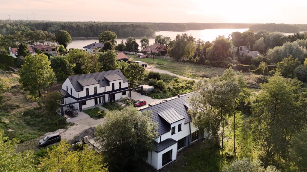 Nowoczesny dom blisko jeziora Diamentowa Przystań - zdjęcie 1
