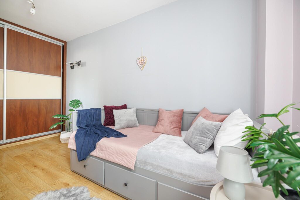 3 pokoje blisko plaży na Stogach! Balkon, piwnica! - zdjęcie 5