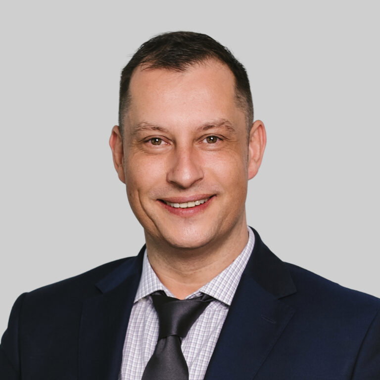 Robert Chmielewski  - Agent Nieruchomości - Freedom