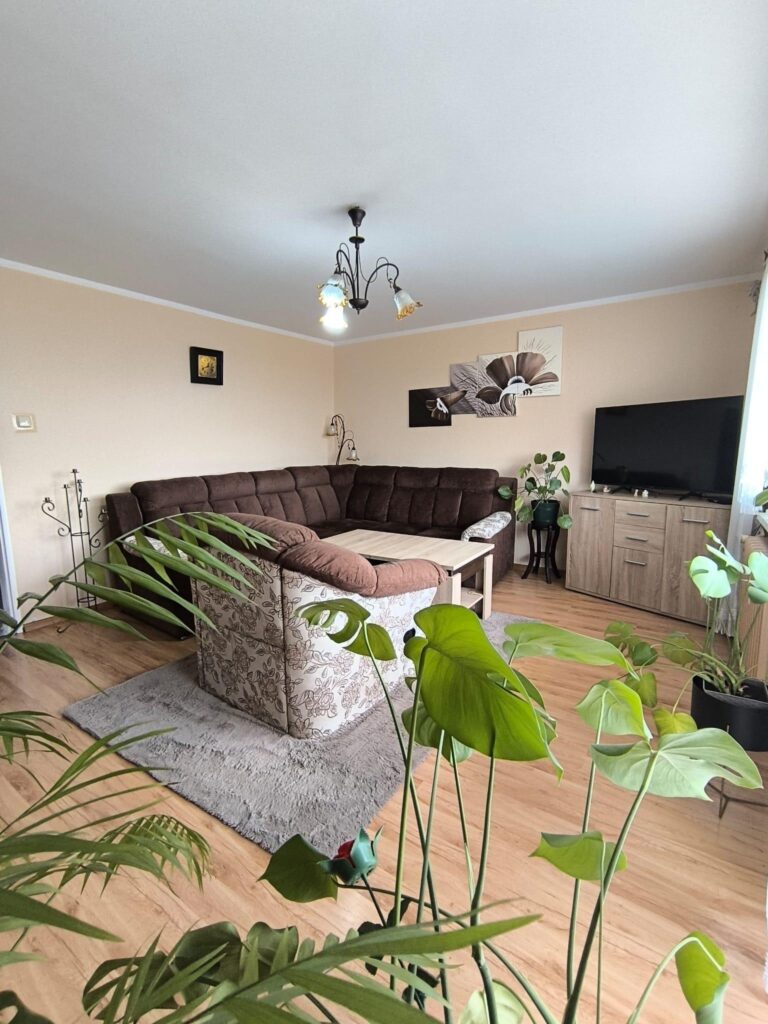 Dwupokojowe mieszkanie z balkonem w Szczecinku - zdjęcie 1
