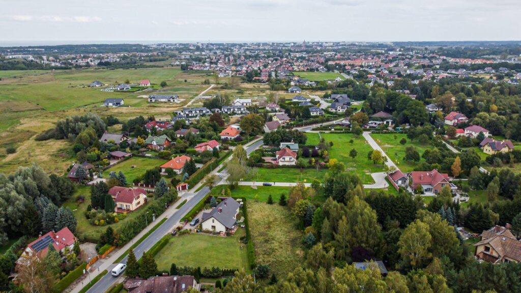 Działka budowlana, atrakcyjna lokalizacja i cena - zdjęcie 13