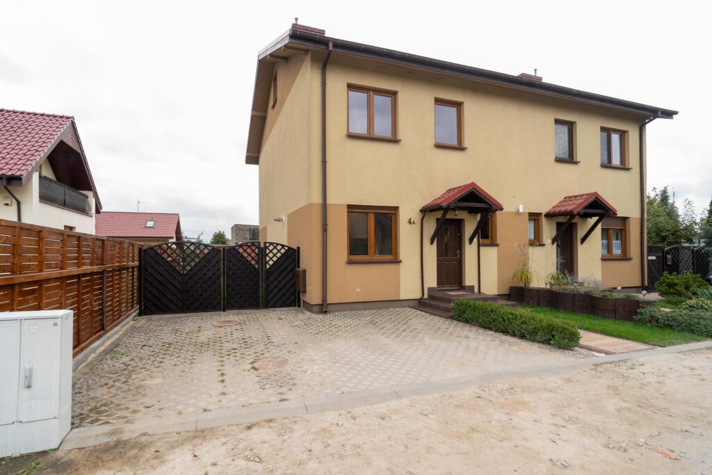 Dom po generalnym remoncie| Gotowy do zamieszkania - zdjęcie 8