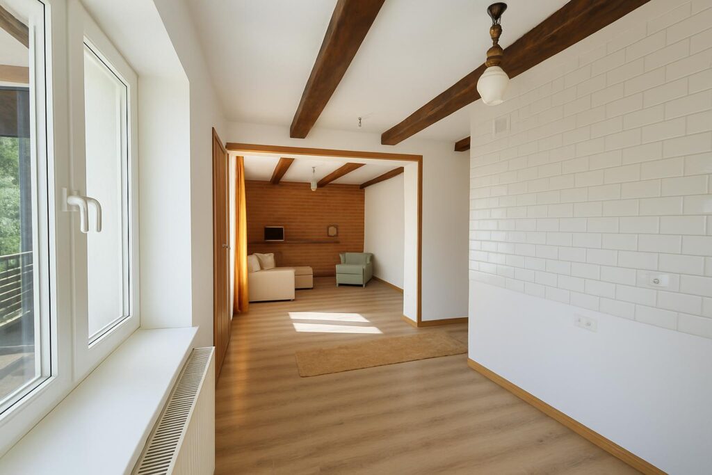 Dom wolnostojący blisko jeziora w Przezmarku. - zdjęcie 1