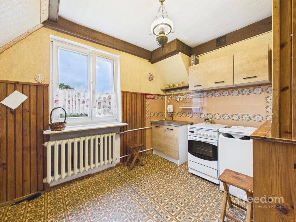 Na sprzedaż dom z piękna działką w Pile - zdjęcie 13