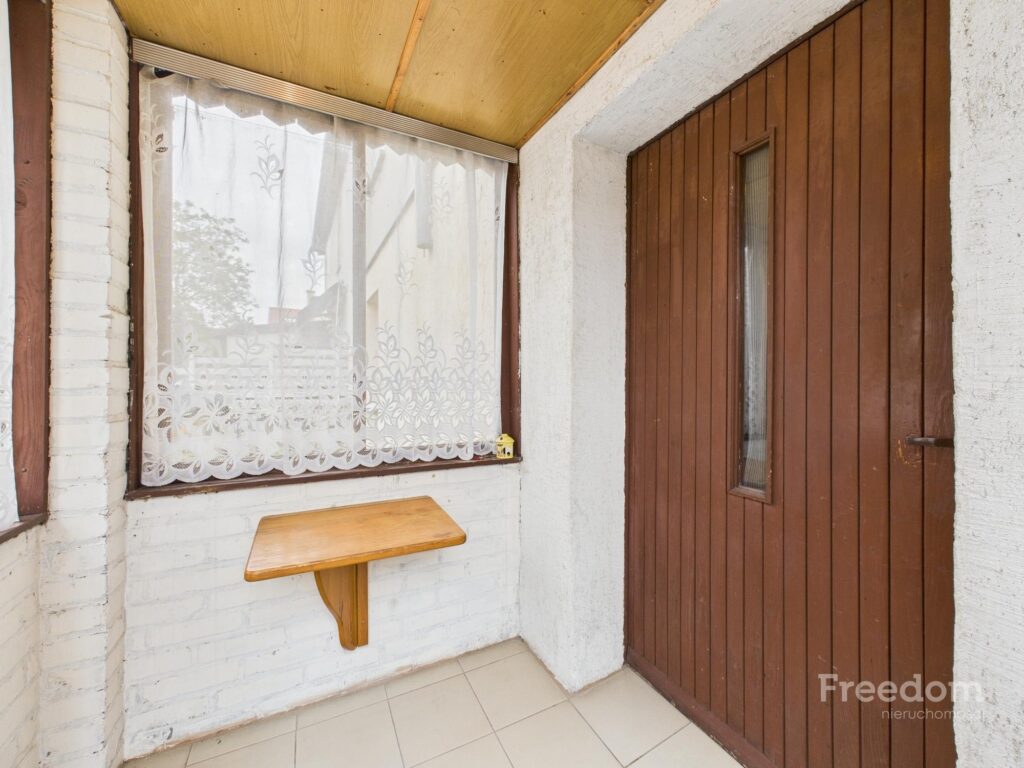 Na sprzedaż dom z piękna działką w Pile - zdjęcie 17