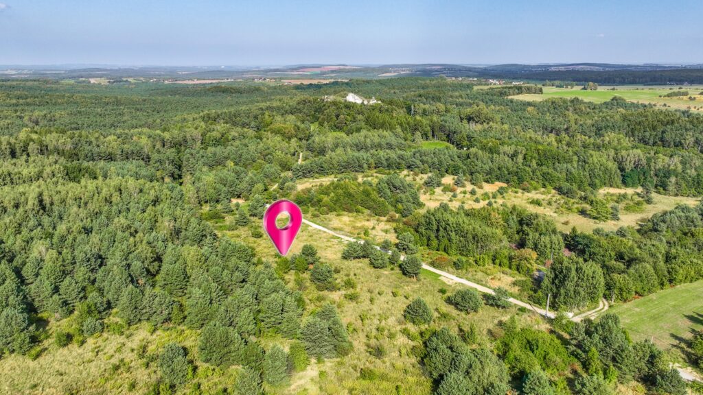 Działka pod zabudowę mieszkaniową i usługową - zdjęcie 5