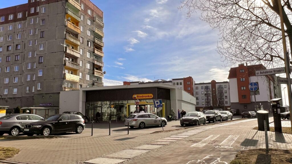 Sprzedam Lokal usługowy obok Lidl i Biedronka. - zdjęcie 1