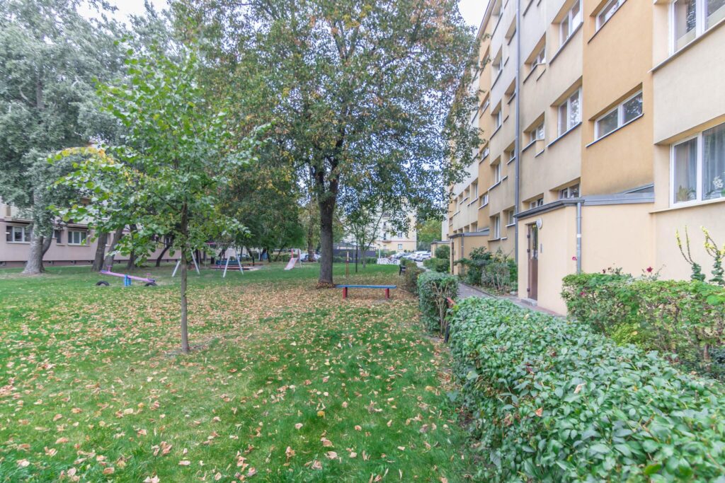 Blisko centrum, z balkonem. - zdjęcie 8