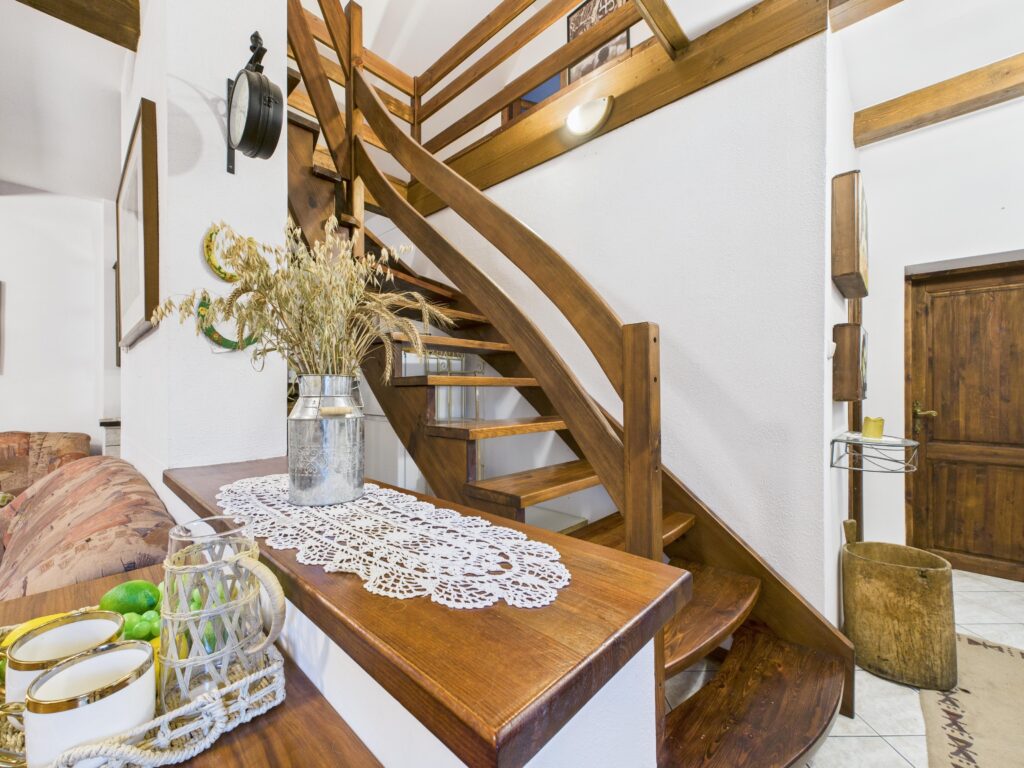 Dom w Tymawie blisko lasu z sauną i dużą działką - zdjęcie 11