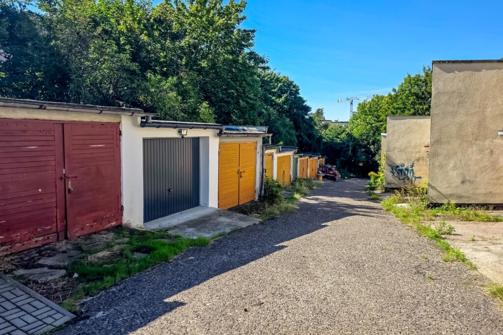 Garaż w Gdyni Redłowie - zdjęcie 2