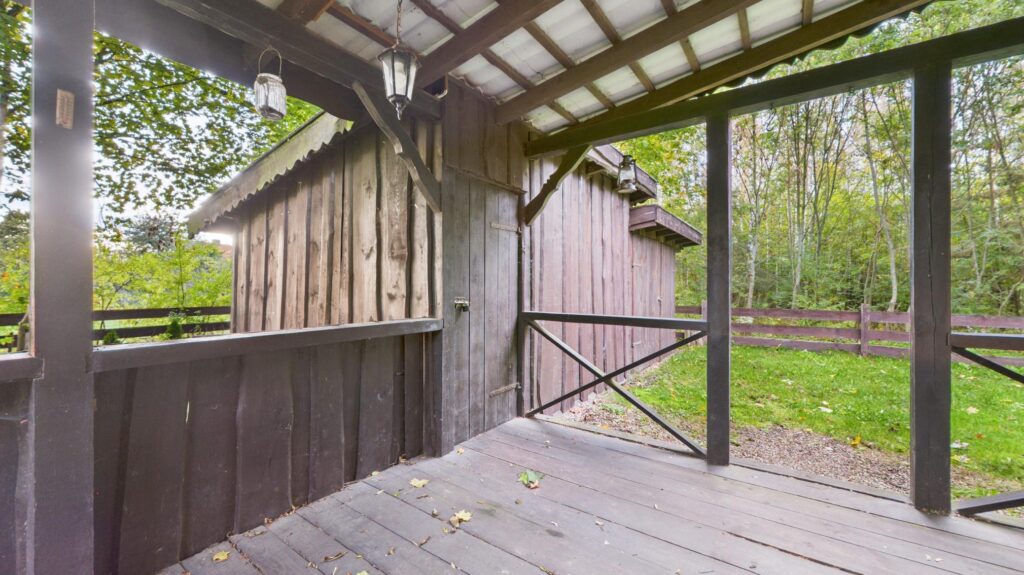 Dom w Tymawie blisko lasu z sauną i dużą działką - zdjęcie 17