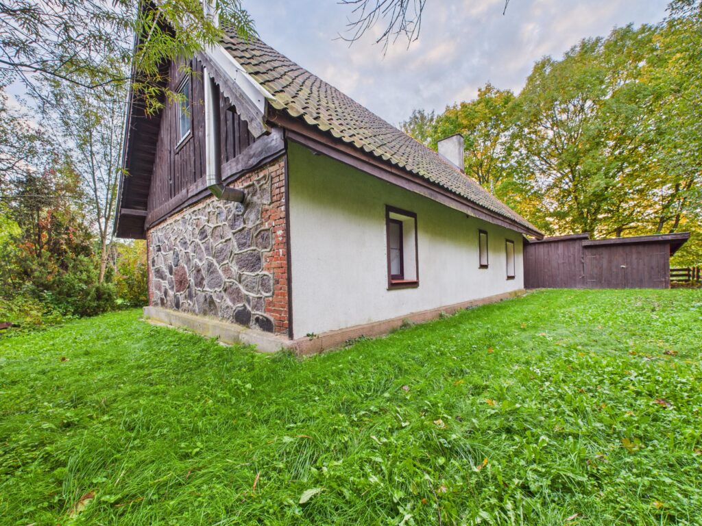 Dom w Tymawie blisko lasu z sauną i dużą działką - zdjęcie 22