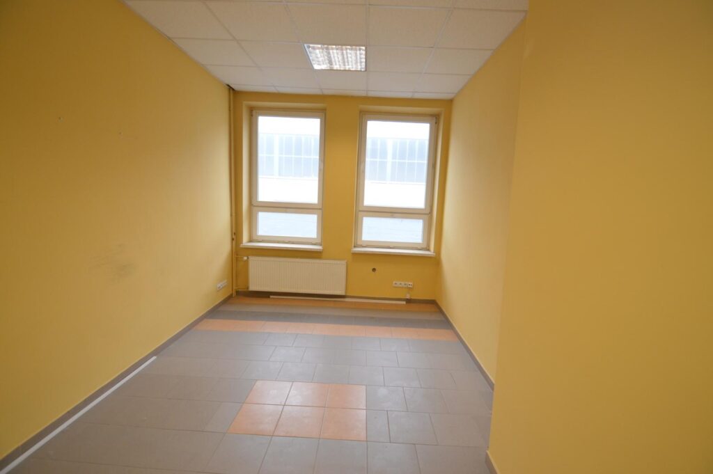 Lokal biurowy 11m2 - zdjęcie 1