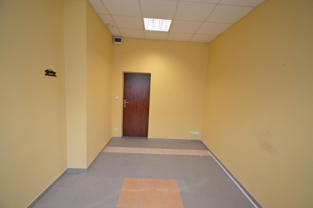 Lokal biurowy 11m2 - zdjęcie 2