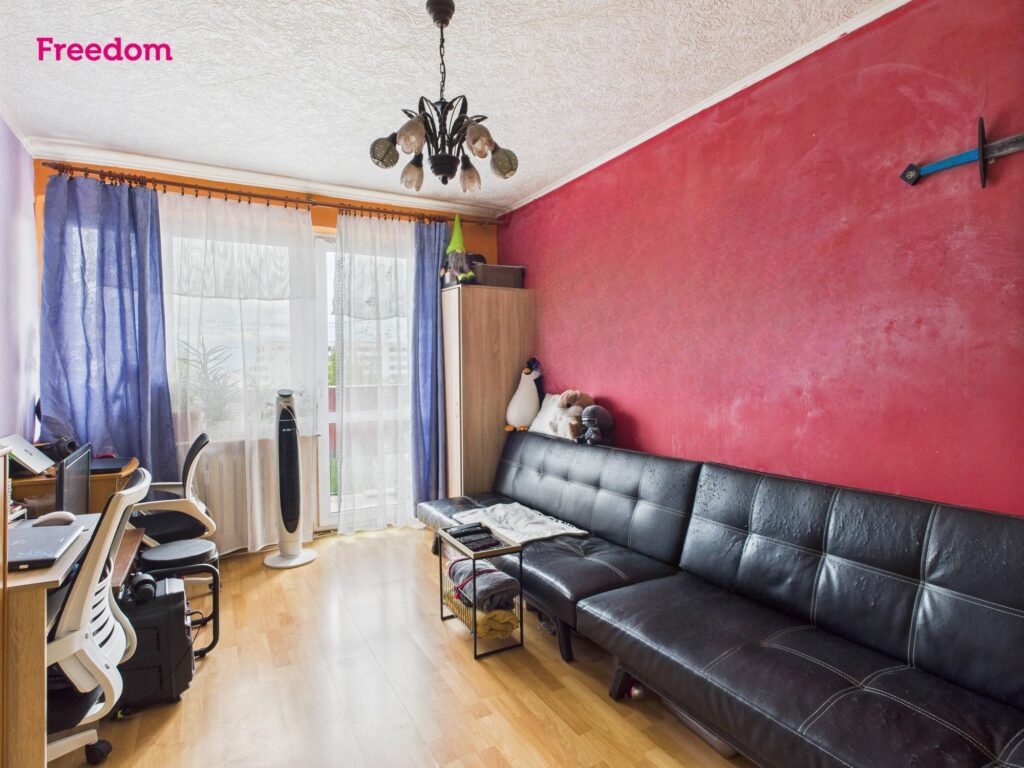 3-pokoje, potencjał w zielonej i spokojnej okolicy - zdjęcie 1