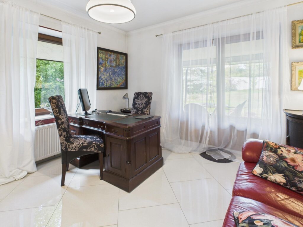 Dom 350 m² – Szerokie, Lublin  Działka 20 ar - zdjęcie 10