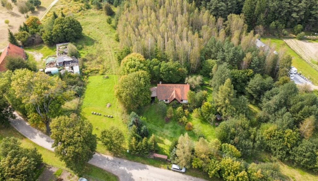 Dom w Tymawie blisko lasu z sauną i dużą działką - zdjęcie 30