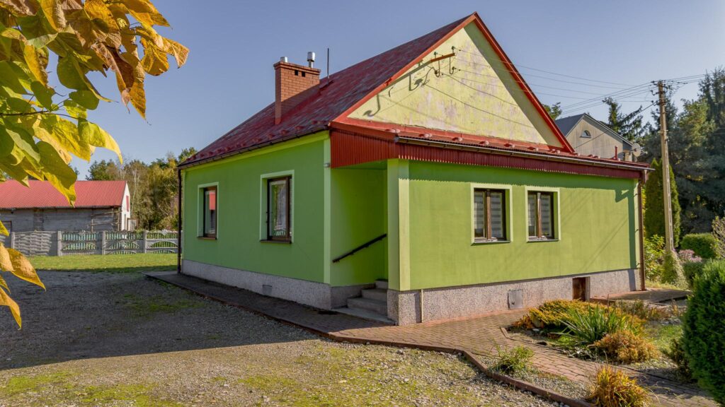 Sielankowy dom w Wierzchosławicach! - zdjęcie 1