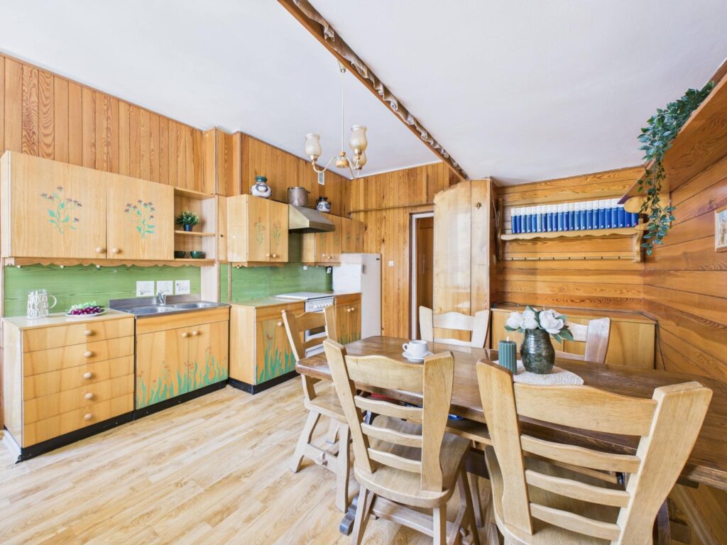 Mieszkanie 73 m² w centrum miasta. - zdjęcie 1