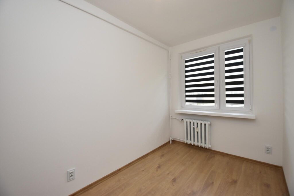 Mieszkanie 3 pokojowe ul. Iłżecka - zdjęcie 4