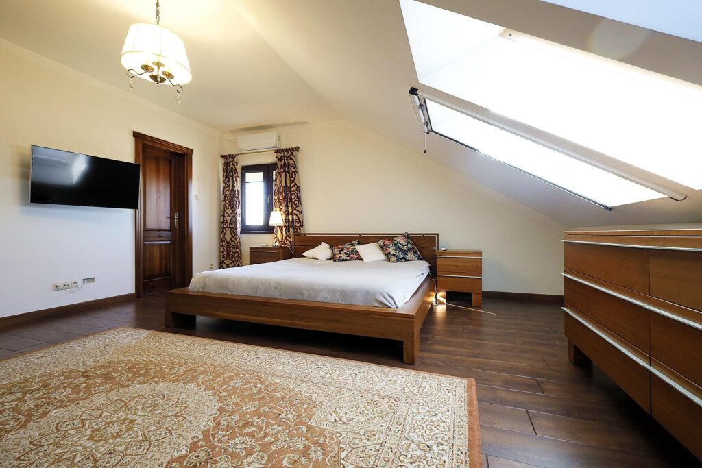 Ekskluzywna rezydencja z basenem do wynajęcia - zdjęcie 9