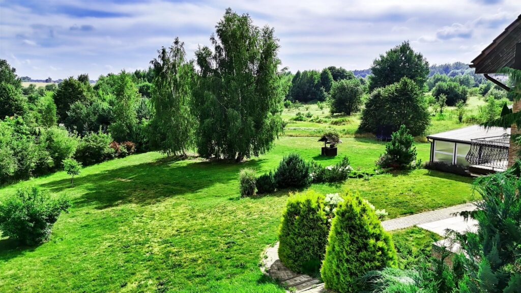 Ekskluzywna rezydencja z basenem do wynajęcia - zdjęcie 21